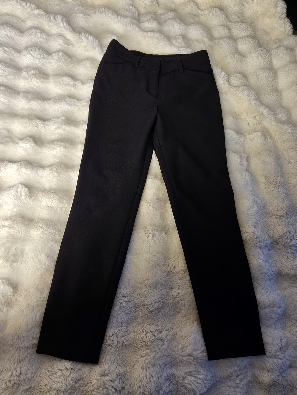 Express women's High Waisted Soft Twill Skinny Pant Size 2 Short
